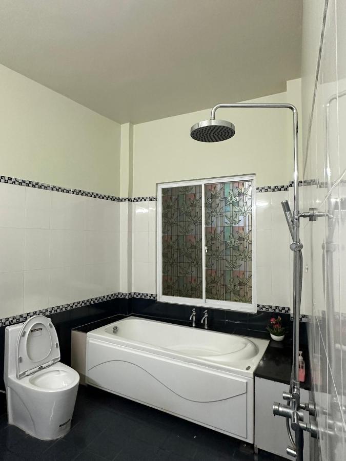 Q House- Nhà nguyên căn 4 phòng ngủ Quy Nhon Exterior foto