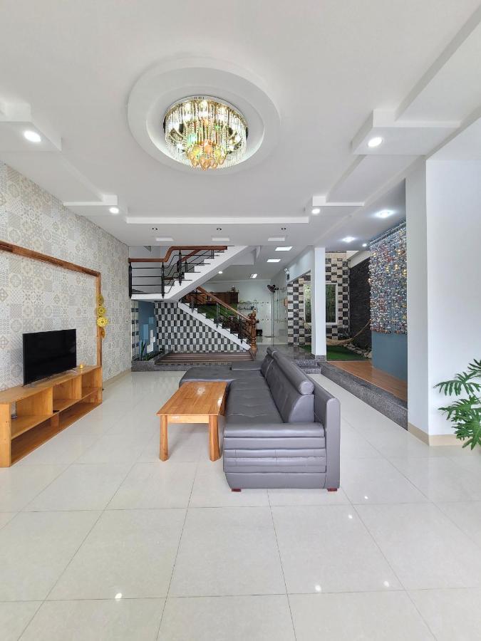 Q House- Nhà nguyên căn 4 phòng ngủ Quy Nhon Exterior foto
